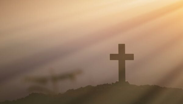 Najpiękniejsze Kondolencje SMS – gotowe przykłady